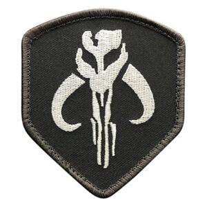 Mandalorian SKULL MERCENARY Shield Tactical Patch (Hook SW7)