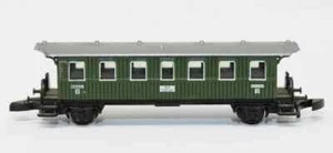 Z Scale Marklin green 8700 2nd Class Passenger Car No box - Picture 1 of 6