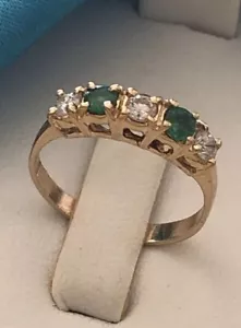 14KP YELLOW GOLD LADIES RING SIZE 6.25 WITH REAL DIAMONDS AND GENUINE EMERALDS - Picture 1 of 14