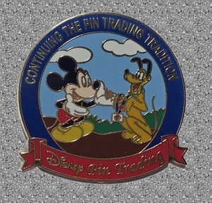 Mickey & Pluto Pin Continuing the Tradition 2006 - WDW - Disney Pin - Picture 1 of 2