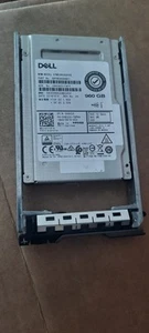 SSD Dell 960GB SAS 12Gbps Read Intensive TLC 2.5'' PN 06N7KY - Photo 1/2