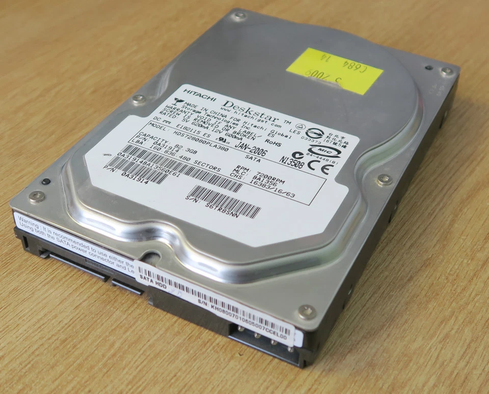 Hitachi Deskstar HDS7280080PLA380 - 3.5" 82.3GB 7.2K Hard Drive HDD - 0A31914 - Image 1 of 1