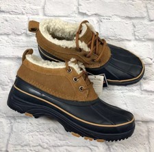 bass outlet duck boots