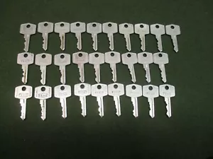 LLAVES DE UNIÓN WILMOT BREEDEN HECHAS EN INGLANDIA EL ANUNCIO ES PARA 1 ELECCIÓN DE LLAVE NUEVO DE LOTE ANTIGUO FABRICANTE DE EQUIPOS ORIGINALES - Imagen 1 de 6