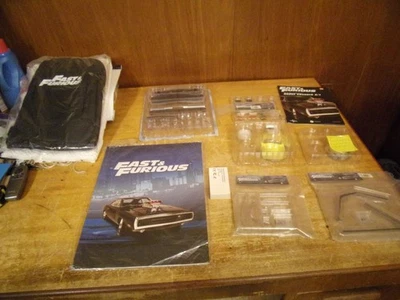 LOTE DE PIEZAS CARGADOR FANHOME Rápido y Furioso Foto 1 de 4