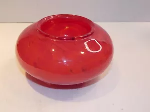 Art Glas rote Kniebeugenvase, signiert - Bild 1 von 6