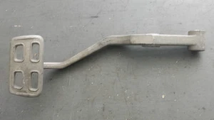 1997-2004; C5; Pedal de freno; Automático; Corvette usado - Imagen 1 de 4