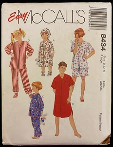 UC Gr. 12 14 Easy Jungen Mädchen Pyjama Nachthemd Mütze Booties McCall’s 8434 Muster - Bild 1 von 2