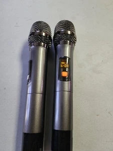 UHF Dual Wireless Microphone System 281.6 mhz pair - Picture 1 of 6