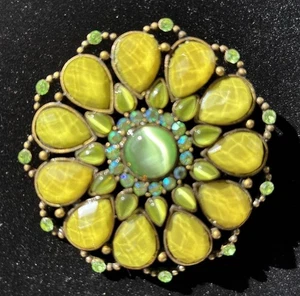 ERICA LYONS STRASS grüne FARBE BLUME ANSTECKNADEL - VINTAGE - Bild 1 von 8