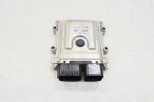 2018 - 2021 KIA STINGER RWD AUTOMATIC TRANSMISSION CONTROL MODULE OEM 9544147560 - Foto 1 di 10