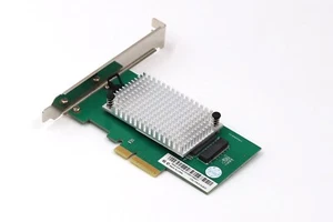 Tarjeta vertical Lenovo PCIe x4 a M.2 SSD con disipador de calor FRU P/N: 01AJ832 probada - Imagen 1 de 3