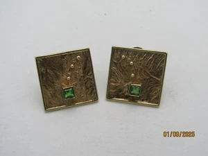 Vtg, Hand Crafted 14k Gold W/ Emeralds Earrings Modernist 1/2'' X919 - Picture 1 of 6
