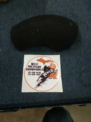 Protetor de escape Polaris Snowmobile 2005-2006 800/900 RMK Fusion preto 5248371-029 - Imagem 1 de 3