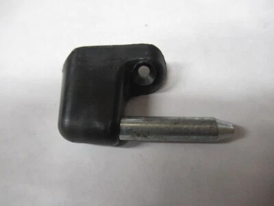 Porsche 911 Sun Visor Clip Left Side - Image 1 of 2