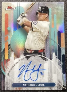 2025 Topps Finest Nathaniel Lowe Finest Autograph Refractor - Picture 1 of 2