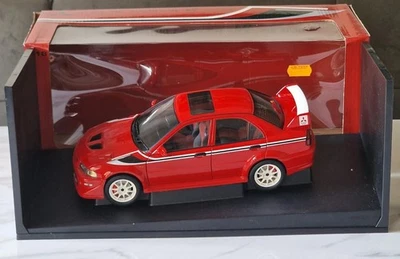 AUTOart 1 18 Mitsubishi Lancer Evo 6.5 Tommi Makinen  Foto 1 de 4