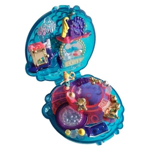 POLLY POCKET Bubble Bath Sparkle Surprise 1996 Vintage Set Collectable With Doll - Picture 1 of 10