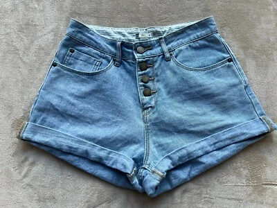 Pantalones Cortos ROXY Azul Lavado Claro Denim Puños Tiro Alto con Botón Mosca | Mujer 26" Foto 1 de 4