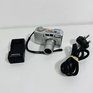 Pentax Optio 555 5.0MP Digital Camera & Charger Silver Tested - Picture 1 of 21
