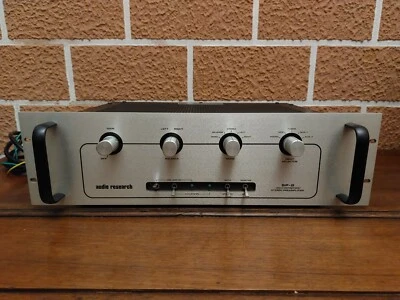 AUDIO RESEARCH SP8 Preamplificatore HI-FI valvolare - Immagine 1 di 4