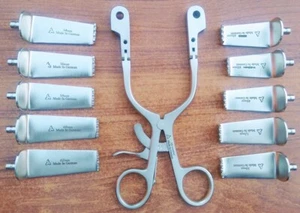 Transverse (Cloward) Cervical Retractor with Blades - Picture 1 of 4