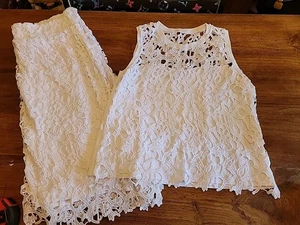 Valerie Stevens 2 Piece White Set Skirt Tank Size XL Netting Holes - Picture 1 of 13