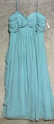 Vestido de Novia David’s Baile de graduación Azul Claro Talla 22 Leer Descripción Foto 1 de 4