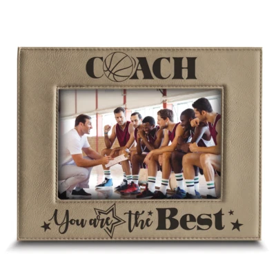 Bella Busta - Entrenador de baloncesto - Eres el mejor - Deporte, marco de pelota de baloncesto Foto 1 de 4