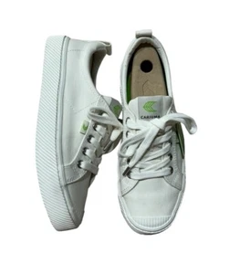 Cariuma Women's OCA Canvas Low Top Off White Shoes Sneakers Size 7 (C31) - Picture 1 of 8