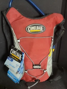 Mochila de agua CAMELBAK HydroBak 50 oz/1,5 L paquete de hidratación roja y gris nueva con etiquetas - Imagen 1 de 4