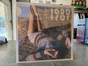 Taylor Swift - 1989 (Taylor's Version) SEALED 2023 EU Press 2xLP MINT! - Picture 1 of 2