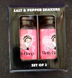 Betty Boop "Attitude is everything" Salt & Pepper Shakers. Silver Lid - Picture 1 of 4