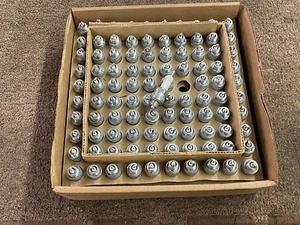 100 Champion spark plugs RJ18Y6 Crosses to ac r46s Autolite AR82 567 847 GM CARS - Picture 1 of 3