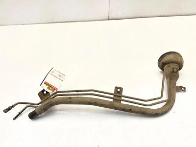 Nissan Xterra 2001 2002 montaje de cuello de llenado de combustible OEM 172215S800 Foto 1 de 4