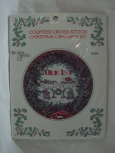 NEW BERLIN OUR 1st CHRISTMAS WREATH ORNAMENT COUNTED CROSS STITCH KIT 2636 Mice - Picture 1 of 3