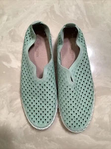 Ilse Jacobsen Tulip Suede Flats US 9 EU 41 Laurel Green Perforated Sneaker - Picture 1 of 7