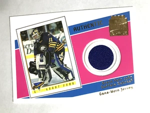 2002 Topps Archives GRANT FUHR g/u jersey See description - Picture 1 of 1