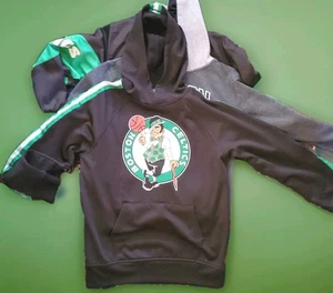 Jungen Paket 5 Boston Celtics Große 10/12 T-Shirts Jacke Hoodies NBA Nike - Bild 1 von 10