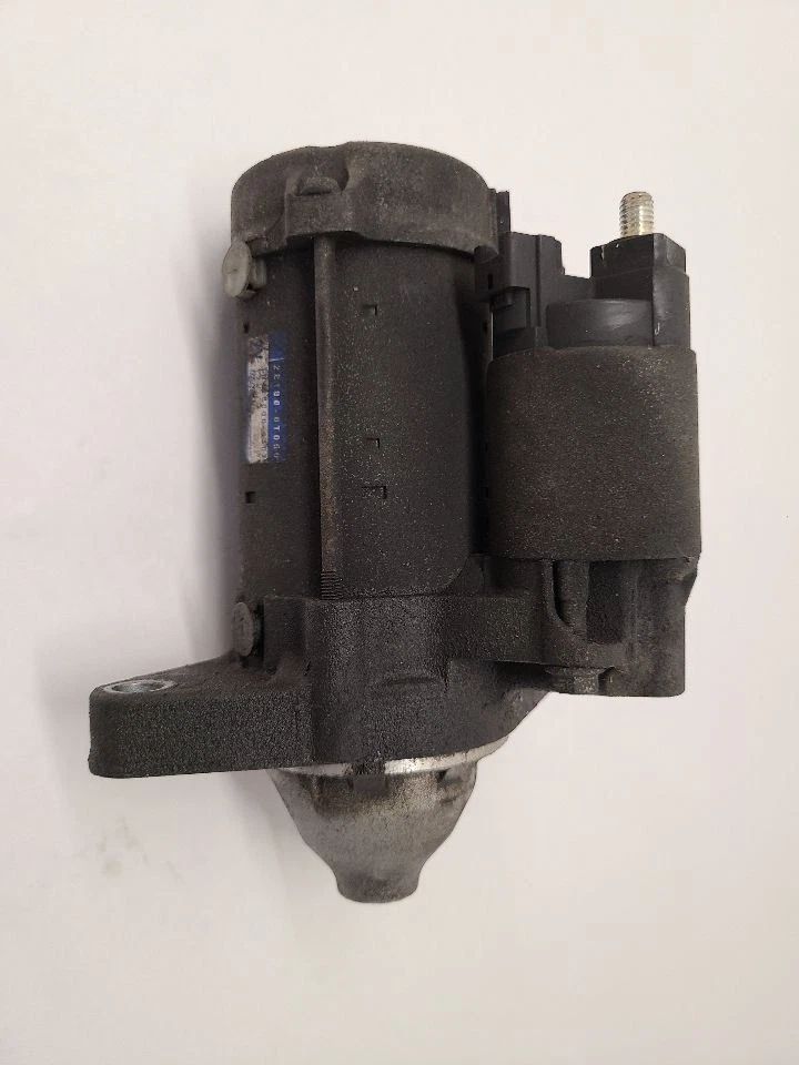 Toyota Corolla 2009-2016 motor de arranque 1,6 kW 281000T050  Foto 1 de 4