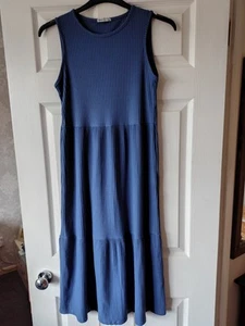 Kleid Marisa Gr. M blau gerippt Stufen ärmellos Midi Baumwolle Stretch - Bild 1 von 7