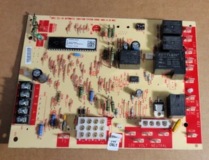 Placa de control de horno White-Rodgers 50A66-843 150-0993 - Imagen 1 de 3