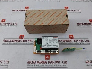 Honeywell FC-DCOM-232/485 Interface Module 5VDC/500MA E168320 IEC 60947-7-2 - Picture 1 of 17