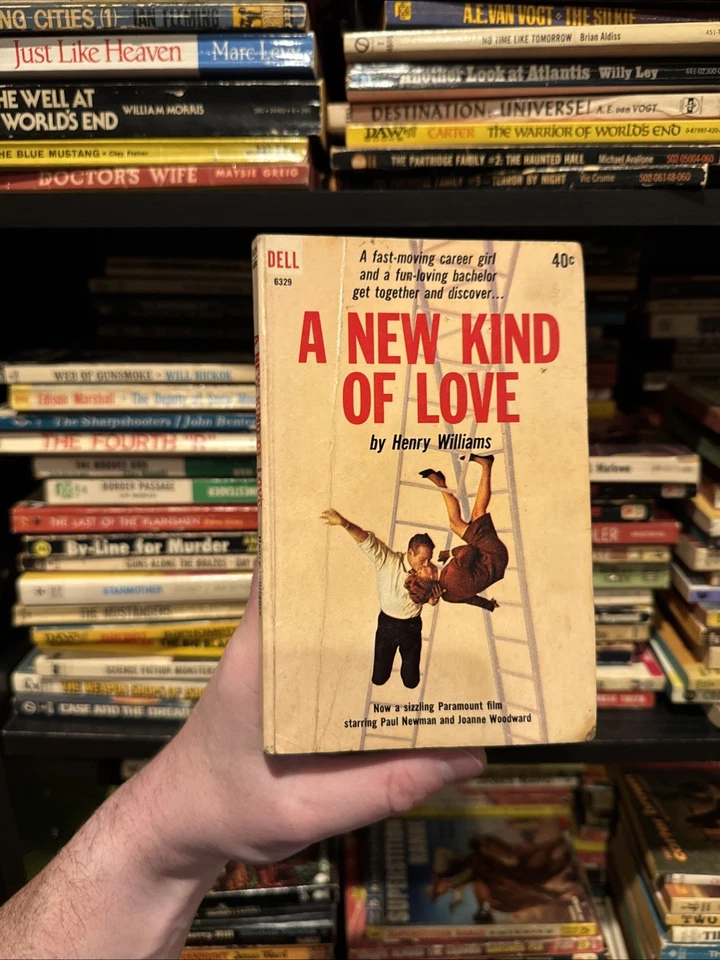 A NEW KIND OF LOVE by Williams, Dell #6329, humor sleaze gga movie vintage pb Foto 1 de 4