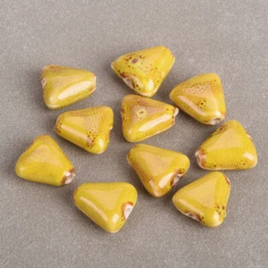 10pcs 16mm Triangle Shape Handmade Glazed Ceramic Porcelain Loose Beads DIY Lot - Picture 1 of 15