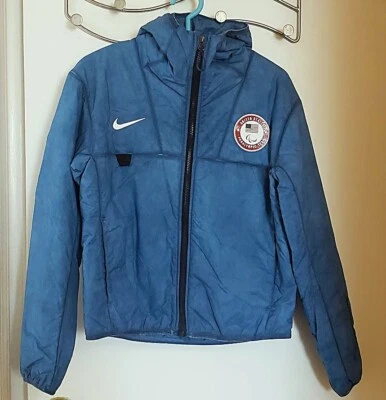 CHAQUETA NUEVA MUJER NIKE ACG THERMA FIT ADV DH1595-476 TALLA XS EQUIPO OLÍMPICO RARO EE. UU. Foto 1 de 4