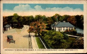 VINTAGE POSTCARD-BRONX PARK ENTRANCE FROM R.R. STATION, SHOWING BOAT HOUSE BK52 - Picture 1 of 2