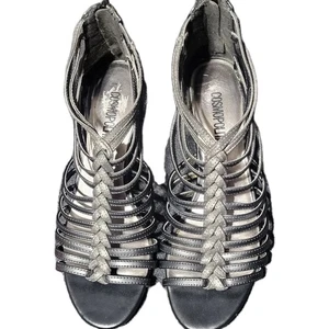 Cosmopolitan Black Almond Toe 2.5" Wedge Heeled Strappy Sandles w/ Back Zippers - Picture 1 of 6