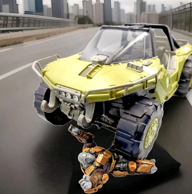 Vehículo verde Mattel Halo UNSC Warthog 20 pulgadas 2016 con figura Grunt Foto 1 de 4