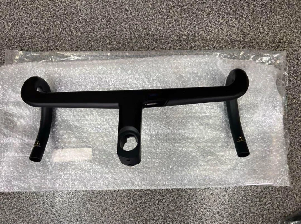 Colnago CC.01 Integrated Handlebar 390mm 100mm Stem for Road Bike (From V4RS)